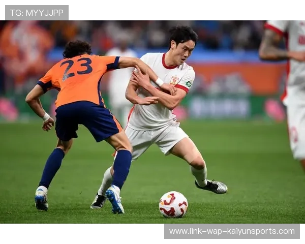 中超边路突破形成折射破门引爆现场——足球的激情与奇迹